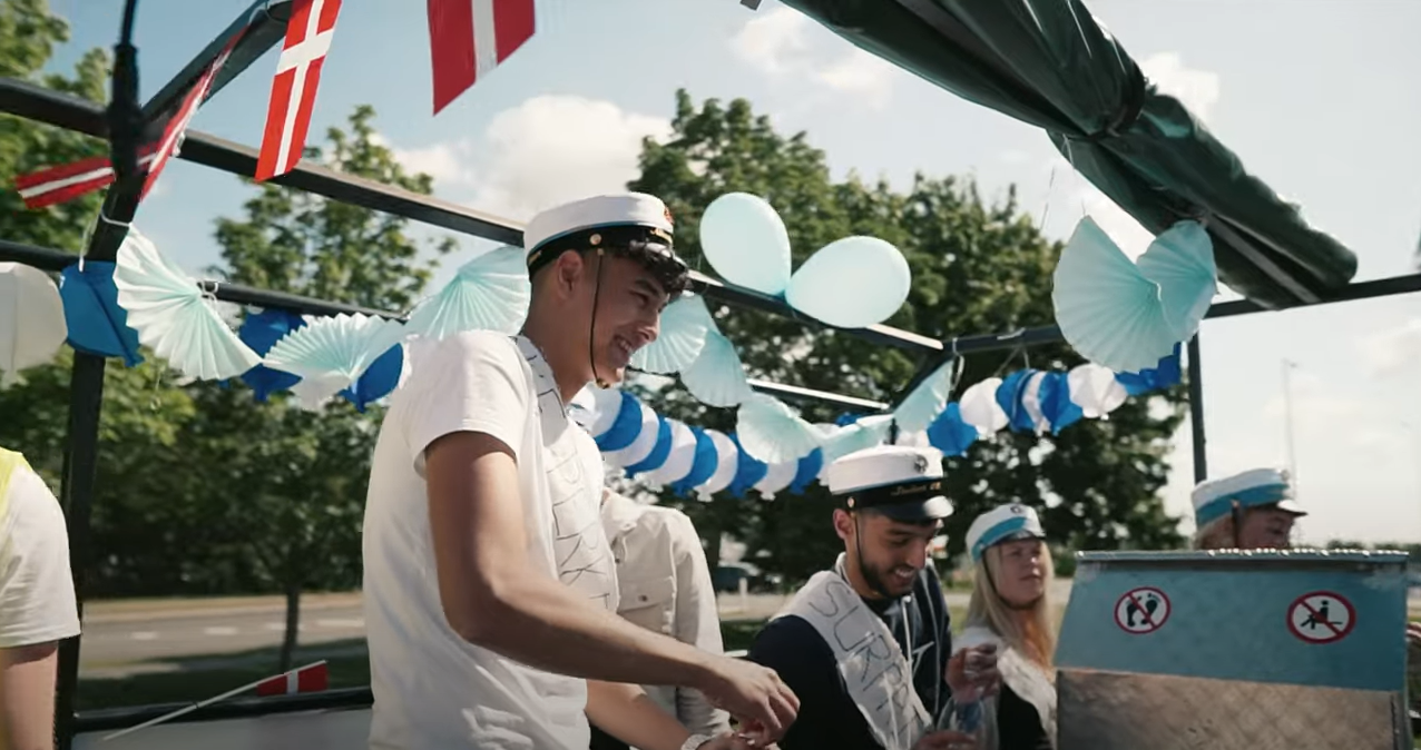 Glade studenter på HF & VUC Klar