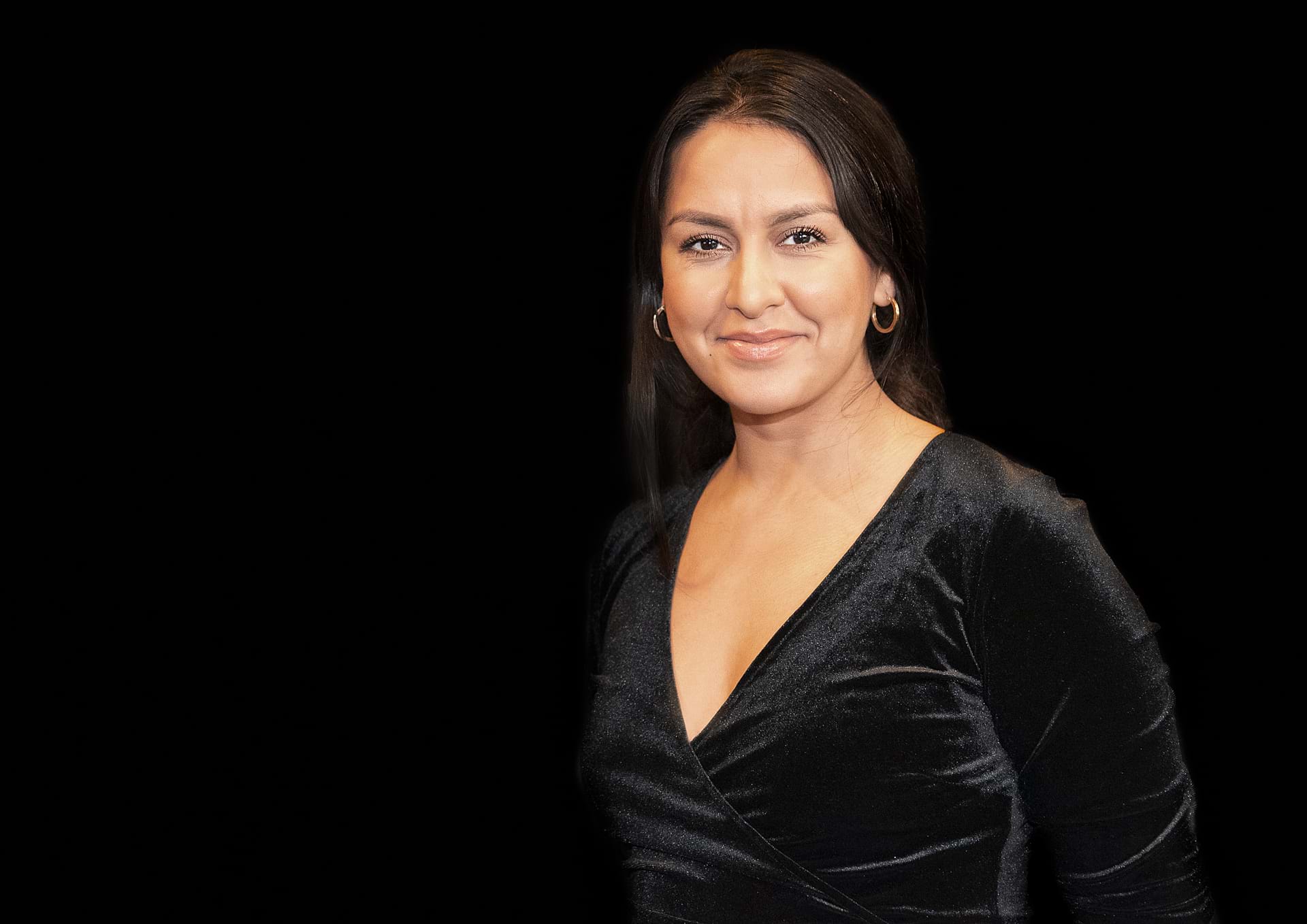 Geeti Amiri, klummeskribent, markant debattør